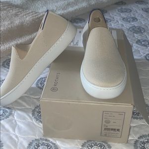 Rothys the sneaker